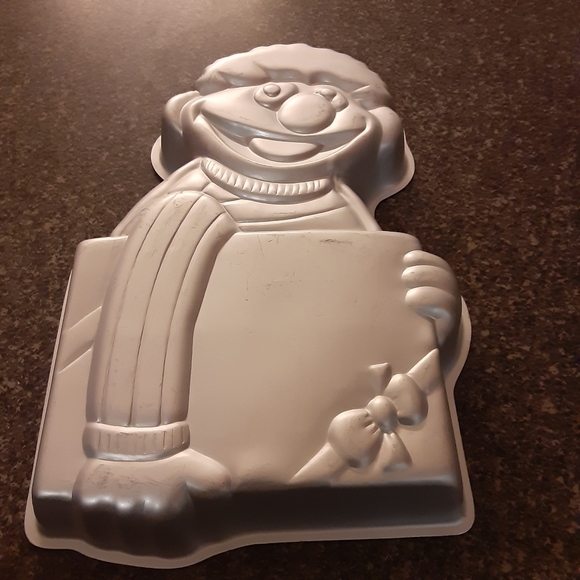 Vintage 1983 Wilton Sesame Street Ernie Cake Pan - Picture 10 of 14